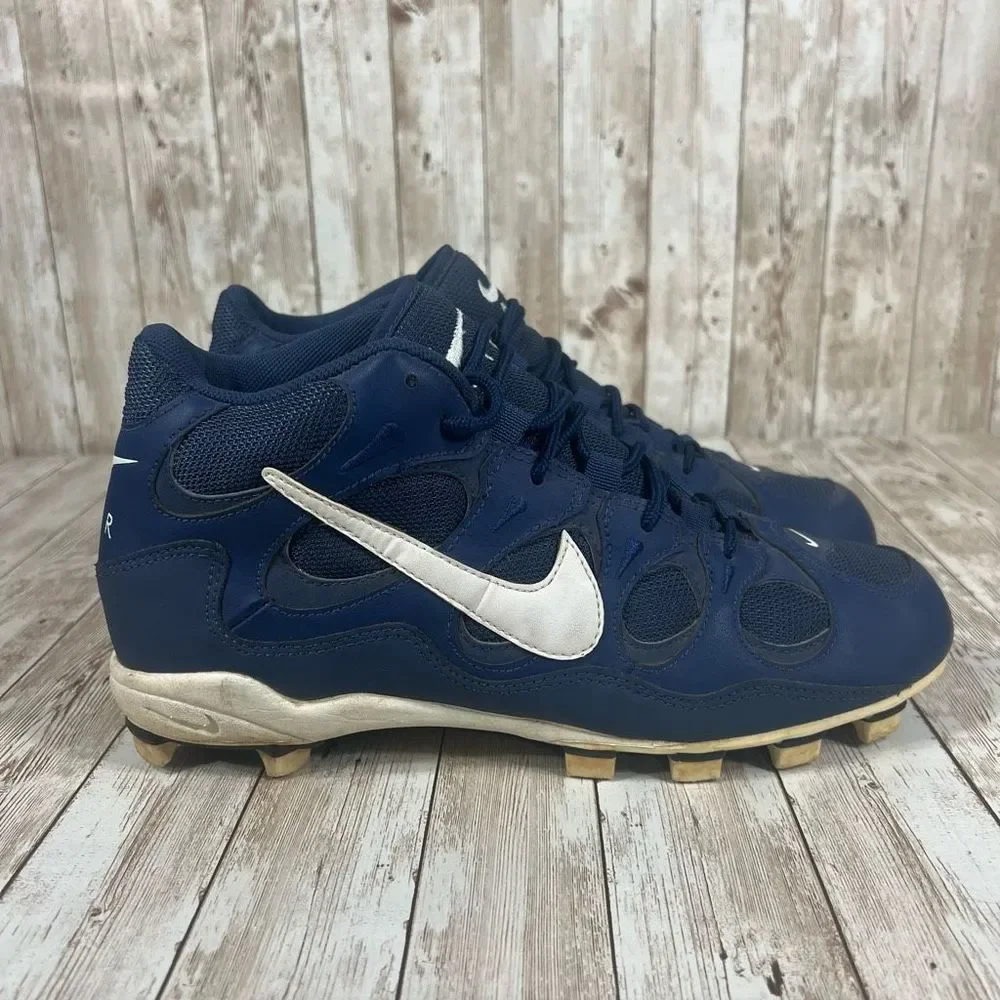 Nike navy blue baseball cleats me 10.5